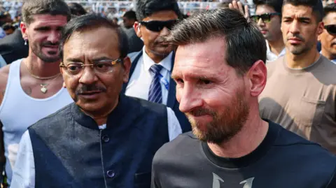Chaos Erupts as Fans Rage at Messi's Disappointing Appearance in India