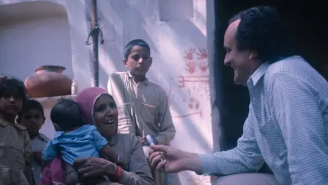 India Mourns the Loss of Sir Mark Tully, the Esteemed BBC Broadcaster