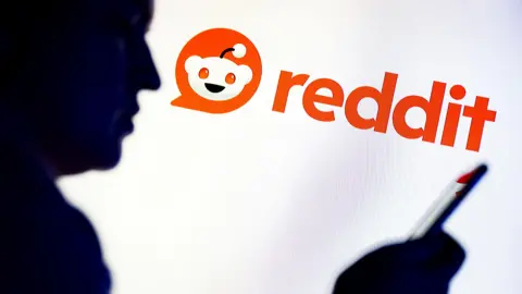 Reddit Challenges Australia's New Social Media Ban for Kids in High Court
