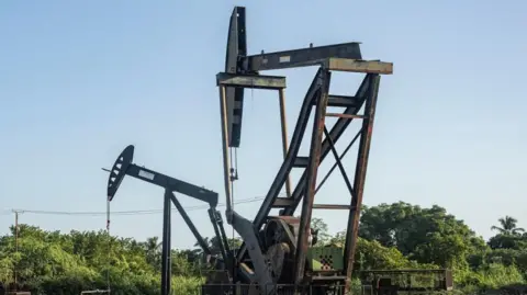 US Military Plans to Intercept Russian-Flagged Oil Tanker Bound for Europe