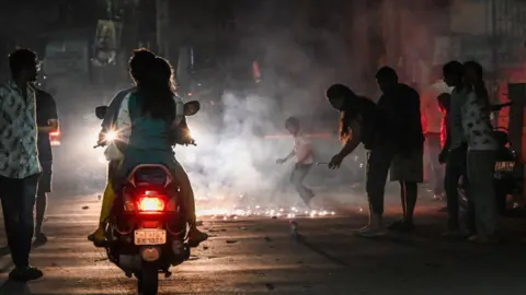 Diwali Celebrations Illuminate India Amid Environmental Concerns