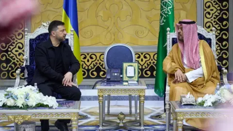 Zelensky's Visit to Saudi Arabia: Offering Drone Expertise Amidst Ongoing Conflicts