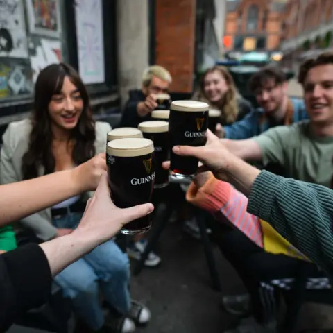 Alcohol Culture in Ireland: The Impact of Warning Labels