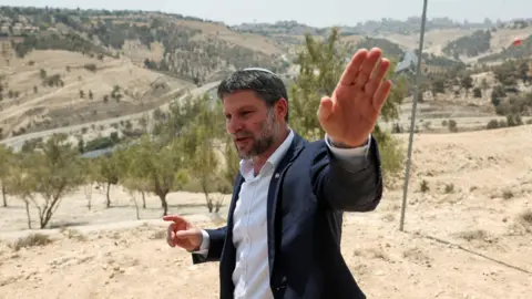 Israeli Minister Claims Gaza 'Real Estate Bonanza' Despite Global Criticism