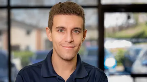 Tragic Passing of US Chess Grandmaster Daniel Naroditsky at 29