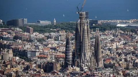 Sagrada Família Reigns Supreme as the Tallest Church Worldwide