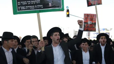 Israel Faces Political Crisis Over Ultra-Orthodox Conscription