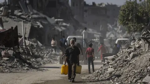 US Vice-President Vance in Israel to Fortify Gaza Ceasefire Ahead of New Peace Talks