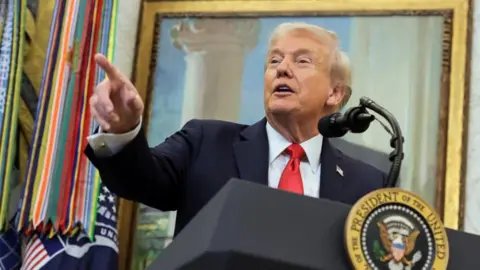 US to Repatriate Survivors of Strike on Alleged Drug Submarine, Says Trump